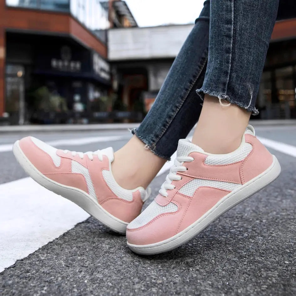 Evy Lou Schoenen met Brede Voorvoet – Hippe Sneakers met Brede Neus