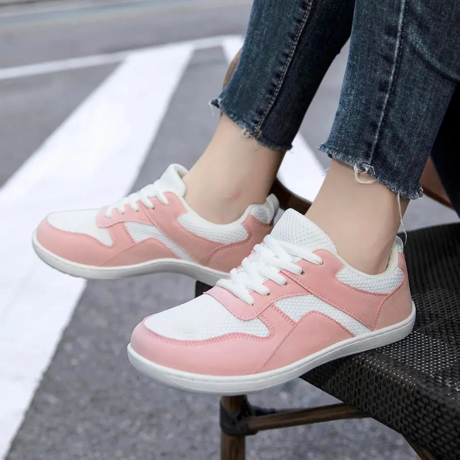 Evy Lou Schoenen met Brede Voorvoet – Hippe Sneakers met Brede Neus