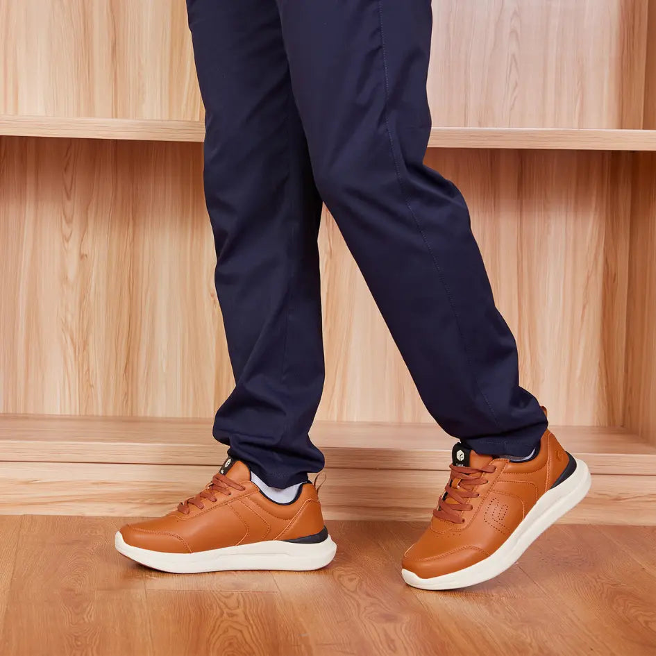 Hugo Orthopedische Wandelschoenen Heren – Brede Leest & Veel Demping