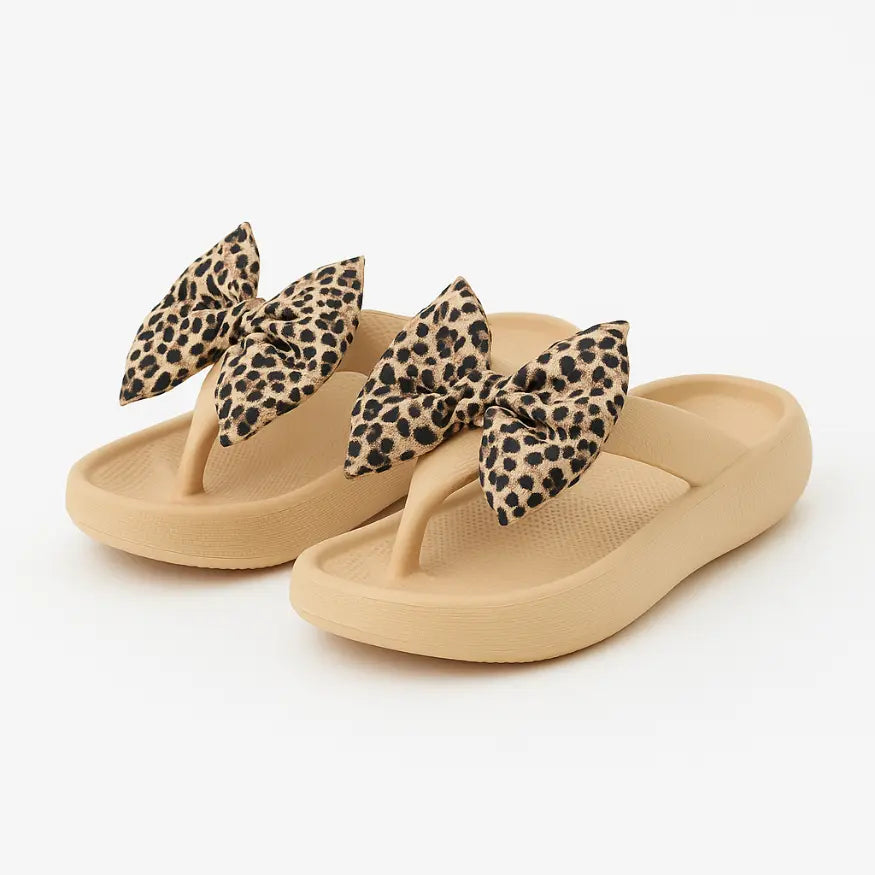 Liv Slippers met Strik - Comfortabele Slippers met Panterprint