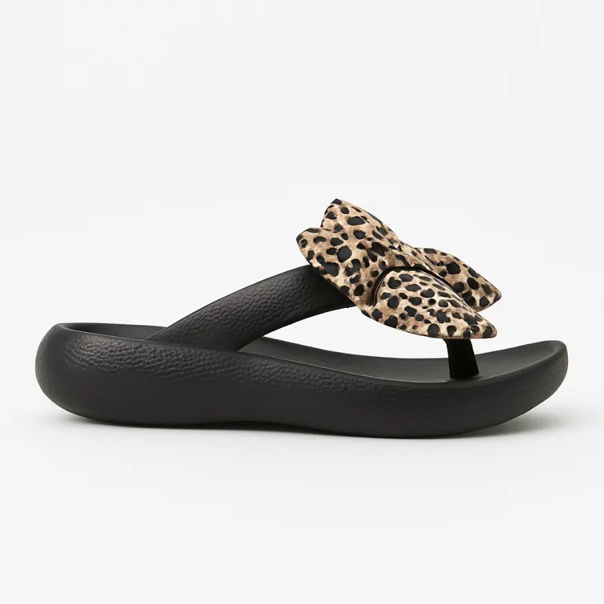 Liv Slippers met Strik - Comfortabele Slippers met Panterprint