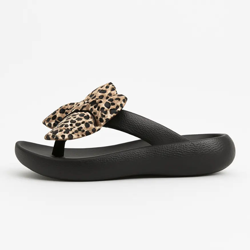 Liv Slippers met Strik - Comfortabele Slippers met Panterprint