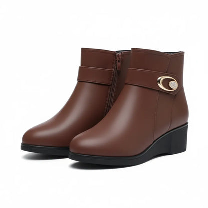 Celia Gevoerde Enkellaarzen Dames – Elegante Winter Boots met Hak