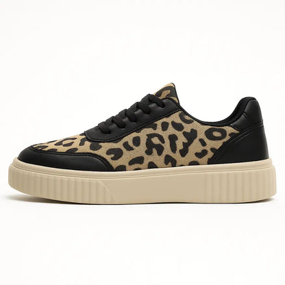 Kiki Hippe Panterprint Schoenen voor Dames - Comfortabele Sneakers