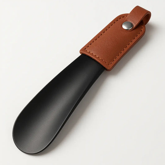 Metalen Schoenlepel met Leer - Korte Schoenlepel
